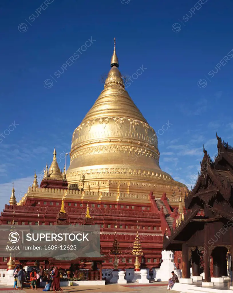 Shwezigon Pagoda, Bagan, Myanmar (Burma)