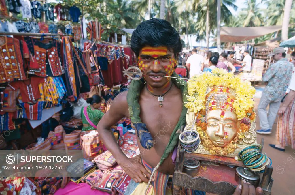 Anjuna Market / Holyman, Goa, India