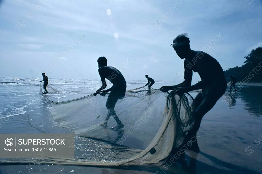 Negombo Beach / Fishermen Pulling in Fishing Net / Silouhette, Negombo, Sri Lanka