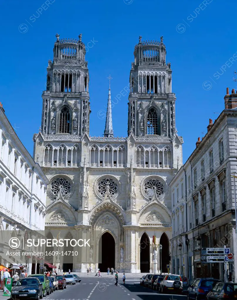 Sainte Croix Cathedral ( Cathedrale Ste.-Croix), Orleans, Loire Valley, France