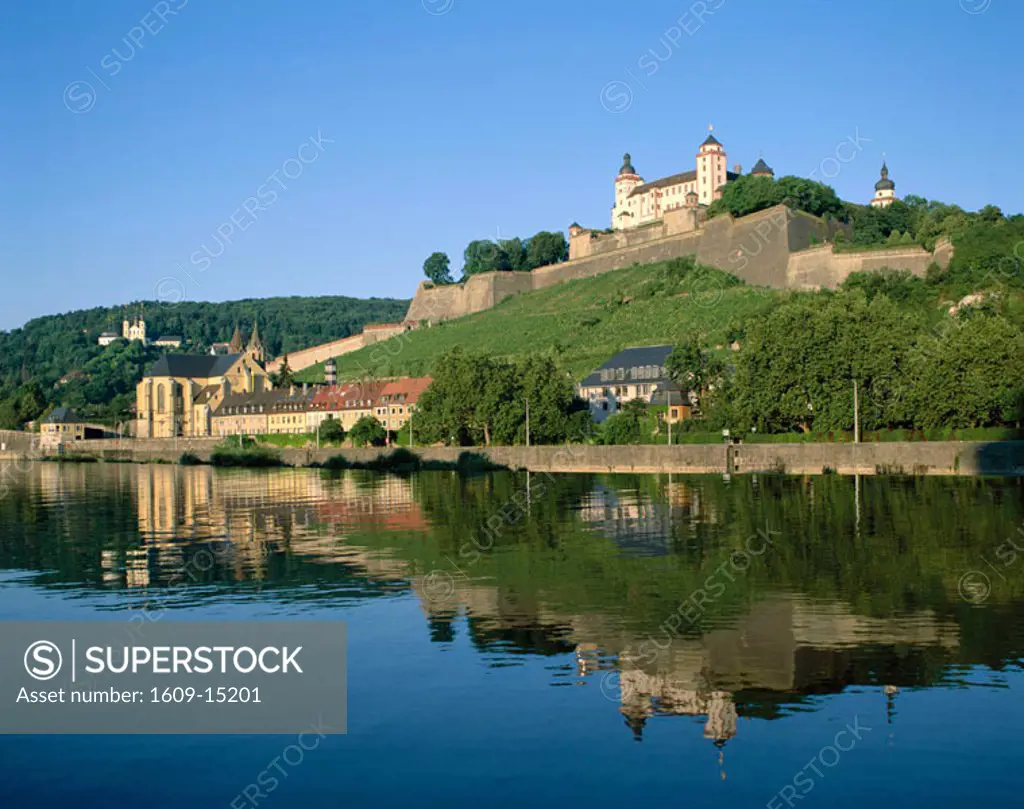 Marienberg Fortress (Festung Marienberg) & River Main, Wurzburg, Baveria / Romantic Road (Romantische Str, Germany