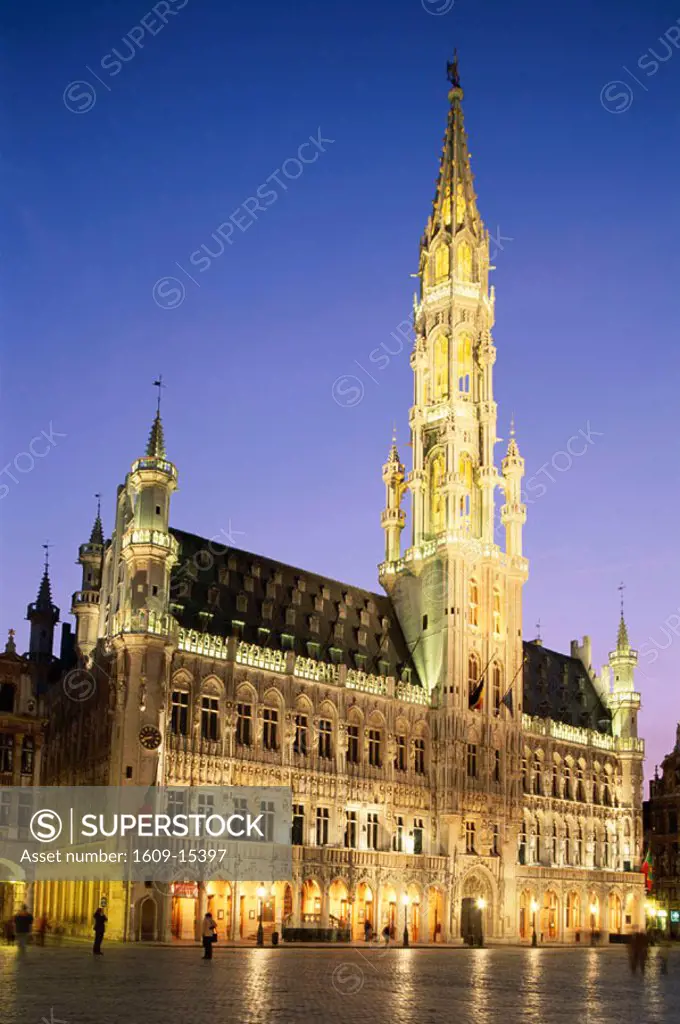 Grand Place / Town Hall / Night View, Brussels, Belgium
