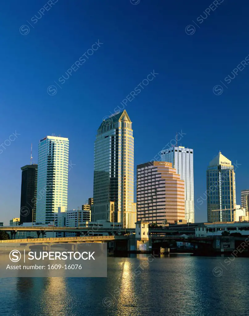 City Skyline & Tampa Bay, Tampa, Florida, USA