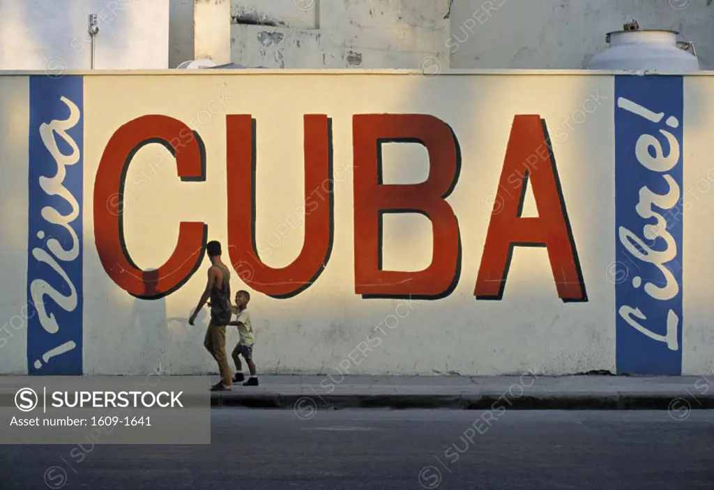 Sign on Wall, Havana, Cuba