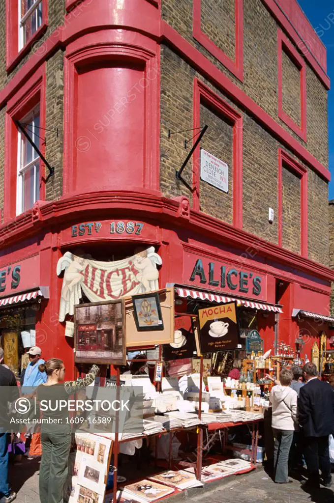 Portobello Road Antique Market, London, England
