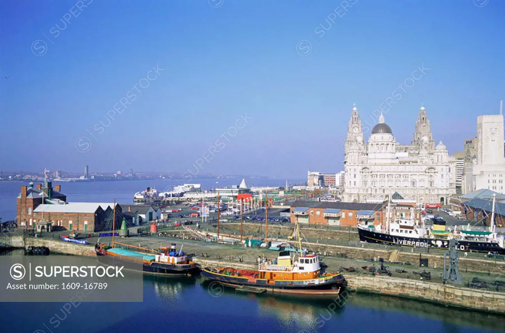 England, Liverpool, Albert Dock and Pierhead Buildings