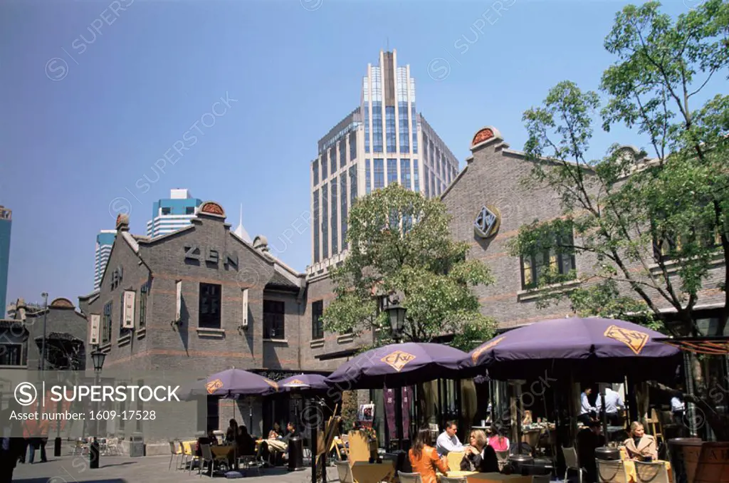 China, Shanghai, French Concession Area, Xintiandi, Outdoor Cafes and Restaurants