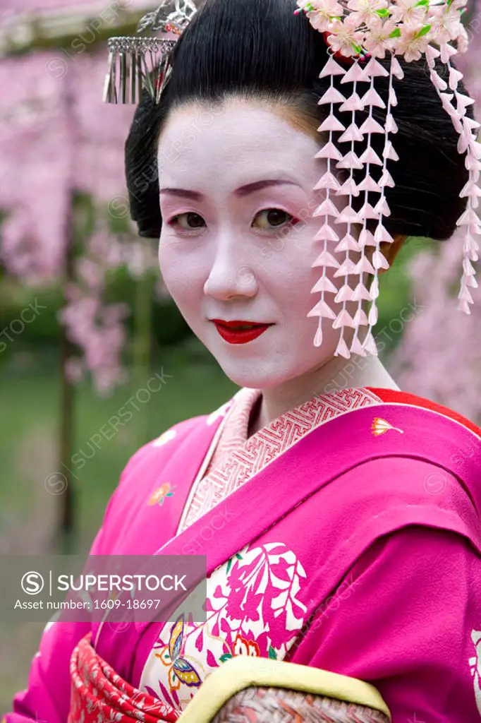 Geisha, Maruyama Koen, Kyoto, Japan