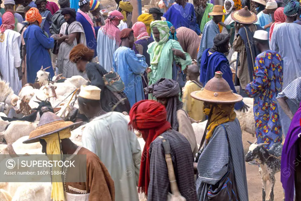 Market scene, Ende, Mali