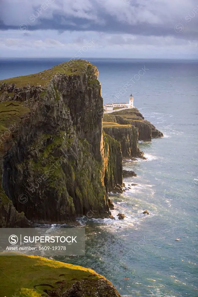 Neist Point Lighthouse, Neist Point, Isle of Skye, Scotland, UK