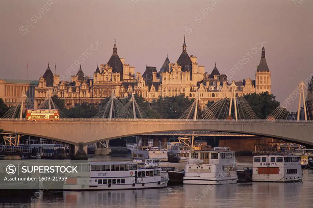 England, London, Whitehall, River Thames and Victoria Embankment