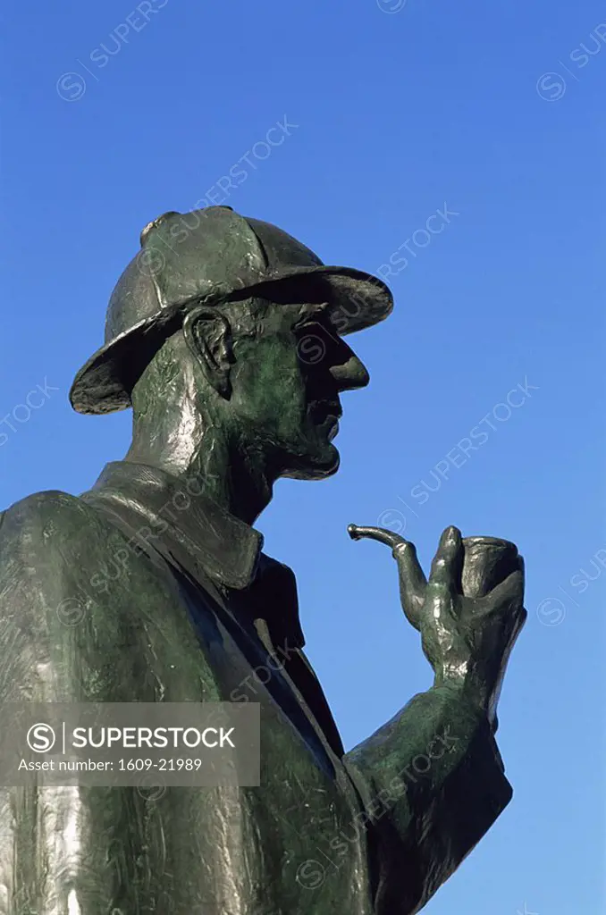 England, London, Sherlock Holmes Statue in Front of Baker Street Subway Station