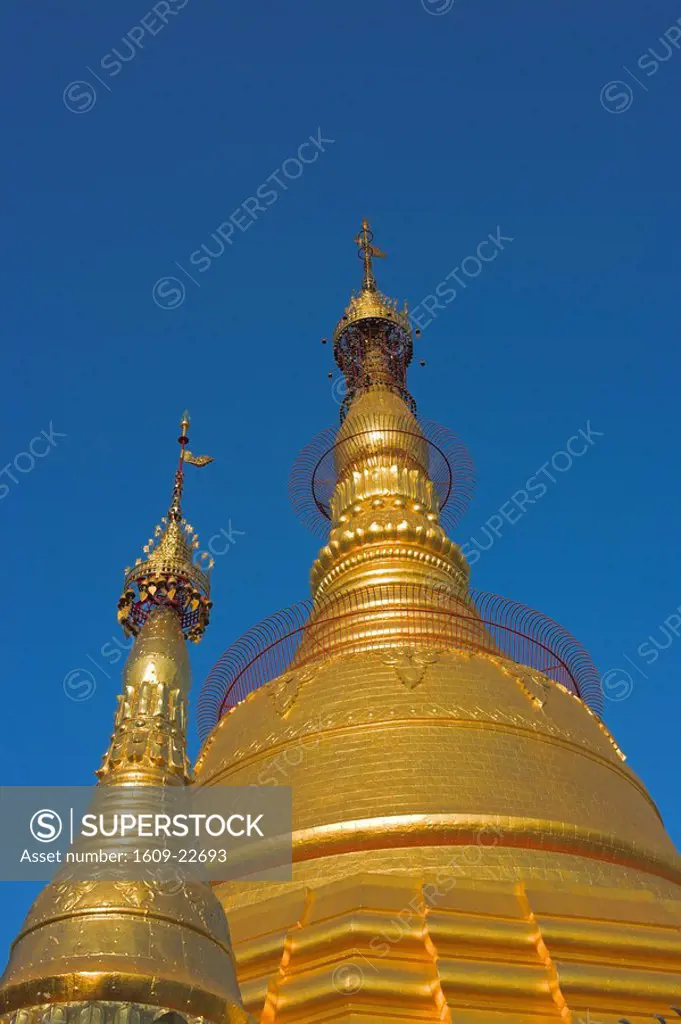 Myanmar Burma, Bago Pegu, Shwemawdaw Pagoda