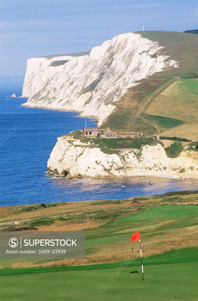 England, Hampshire, Isle of Wight, Golfe Course on the Tennyson Downs