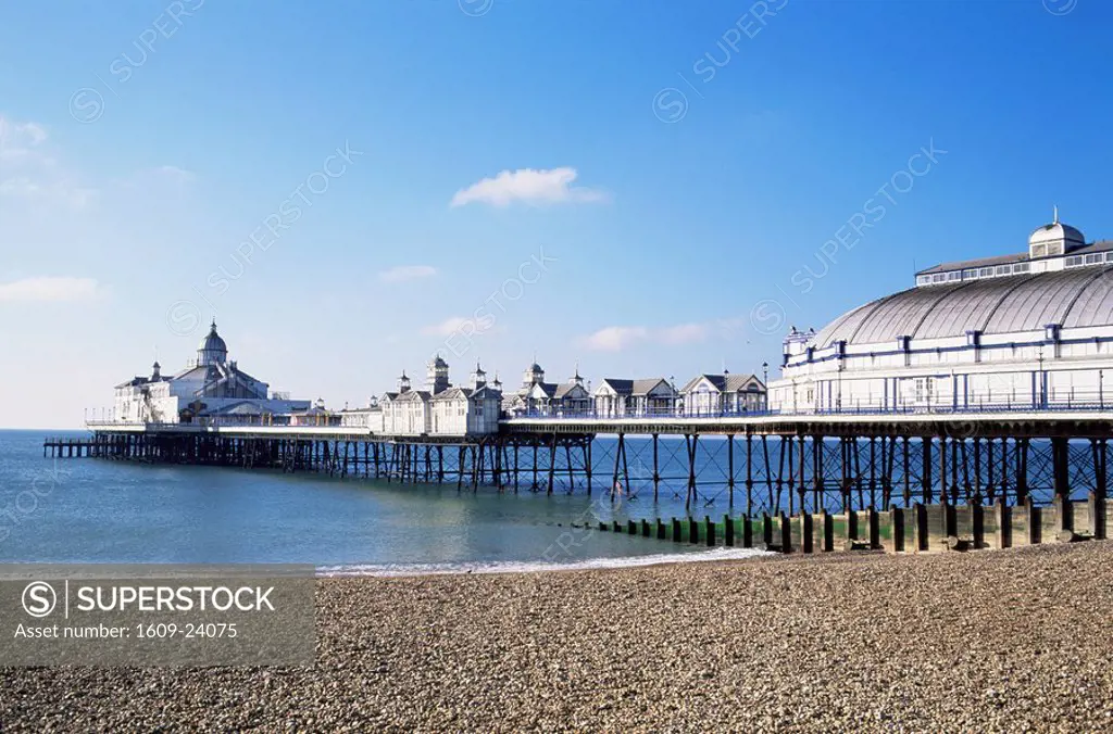 England, Sussex, Eastbourne, Eastbourne Beach and Pier