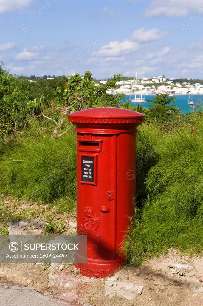 Bermuda, St George´s Parish, English style post box