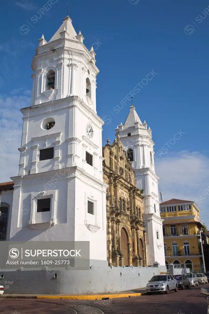 Panama, Panama City, Casco Viejo San Felipe, Independance Plaza or Main plaza, Metropolitan Cathedral
