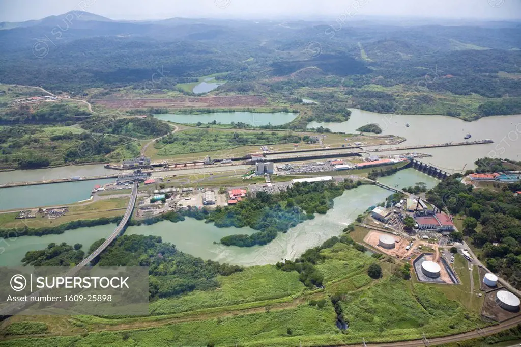 Panama, Panama Canal, Miraflores locks