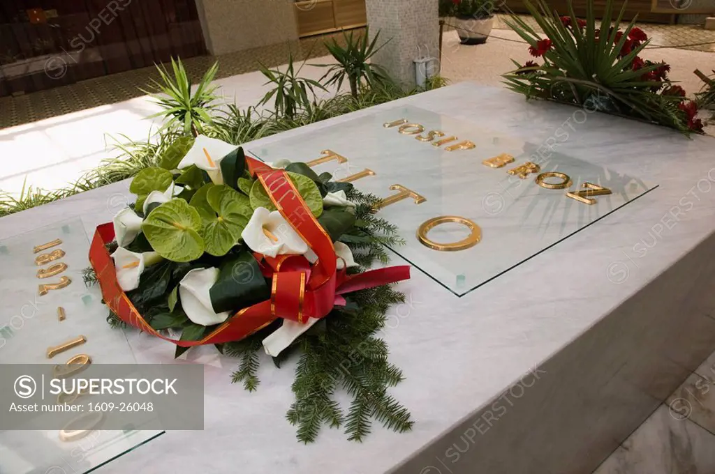 Serbia, Belgrade, Gravesite of Joseph Broz Tito 1902, 1980 former dictator of Yugoslavia in the House of Flowers