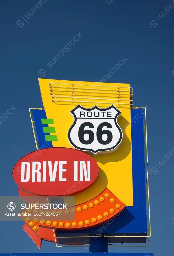USA, Illinois, Springfield, Route 66, Drive_in Cinema