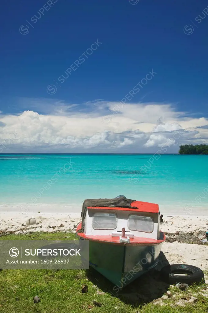 Vanuatu, Espiritu Santo Island Port Olry, Port Olry Town Beach