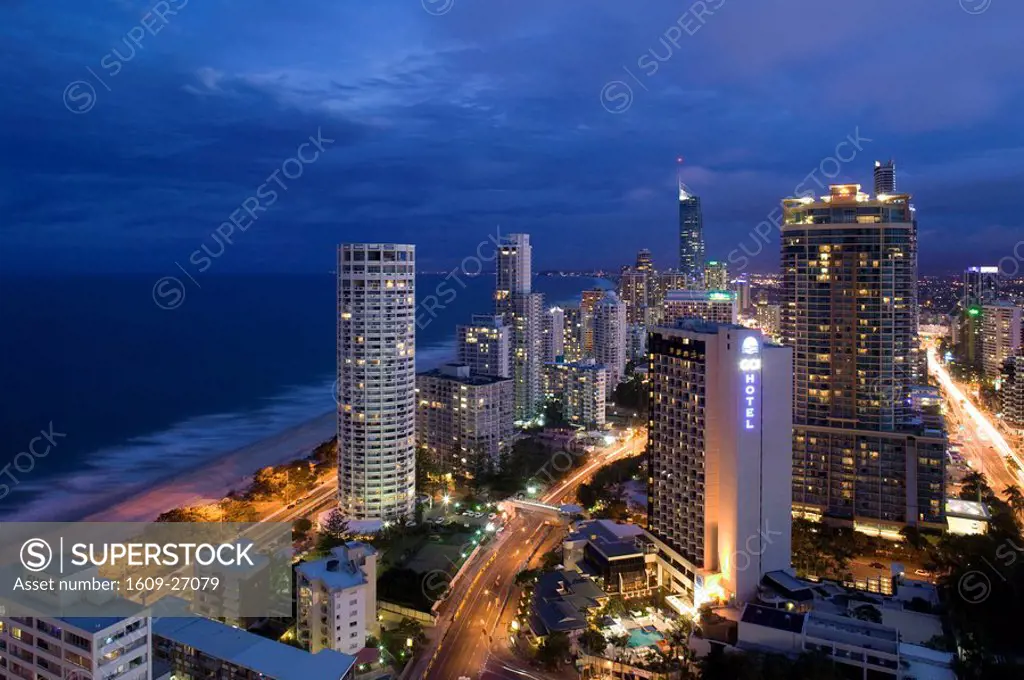 Australia, Queensland, Gold Coast, Surfer´s Paradise, Evening view of Surfer´s Paradise Highrises