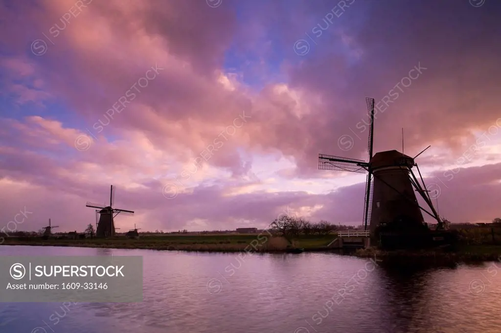 Kinderdijk windmills UNESCO world heritage site, Zuid, Holland