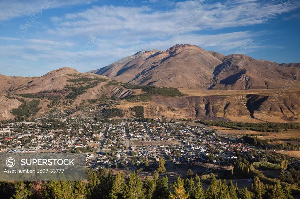 Argentina, Patagonia, Chubut Province, Esquel, town view from the western hills