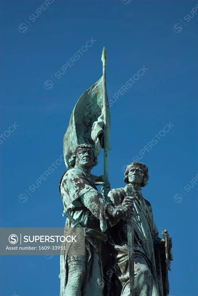 Statue of Pieter de Coninck & Jan Breidel, The Markt, Bruges, Belgium