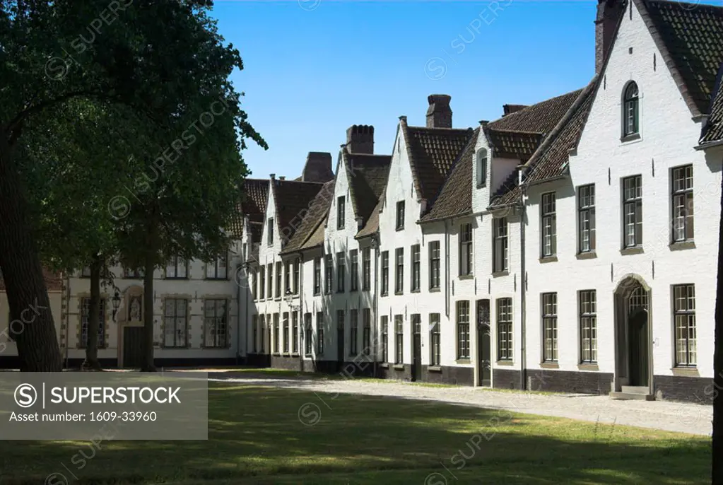Begijnhof (Beguinage), Bruges, Flanders, Belgium