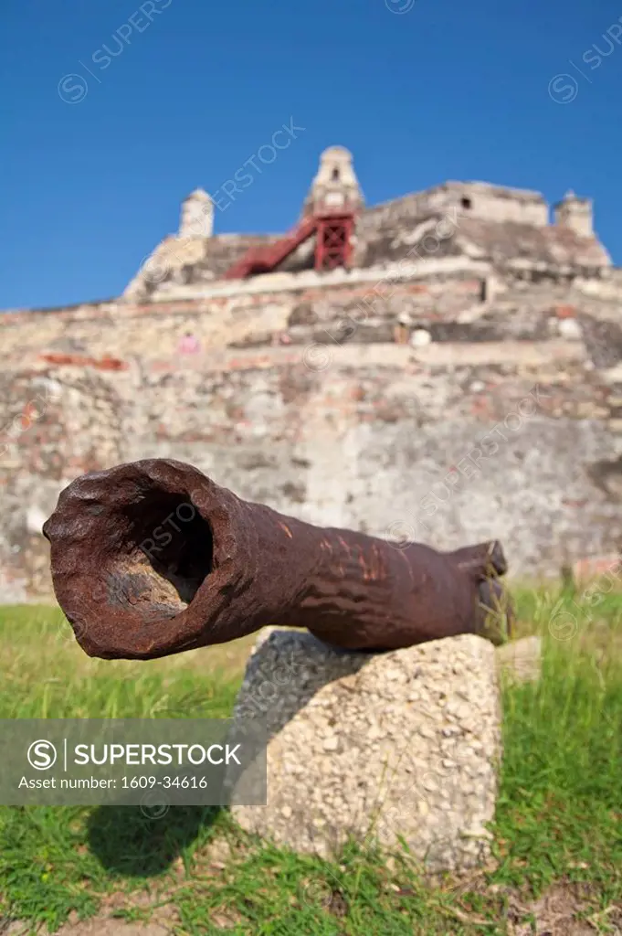 Colombia, Bolivar, Cartagena De Indias, San Felipe Castle _ Castillo de San Felipe de Barajas, Cannons
