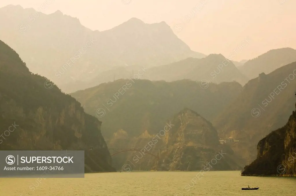 China, Hubei Province, Yangtze River, Cruise Ship & Xiling Gorge