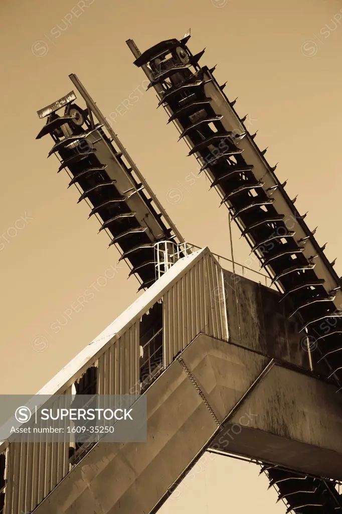 Germany, Rhineland_Westphalia, Ruhr Basin, Essen, World Heritage Zollverein former coal mine, Coking Plant