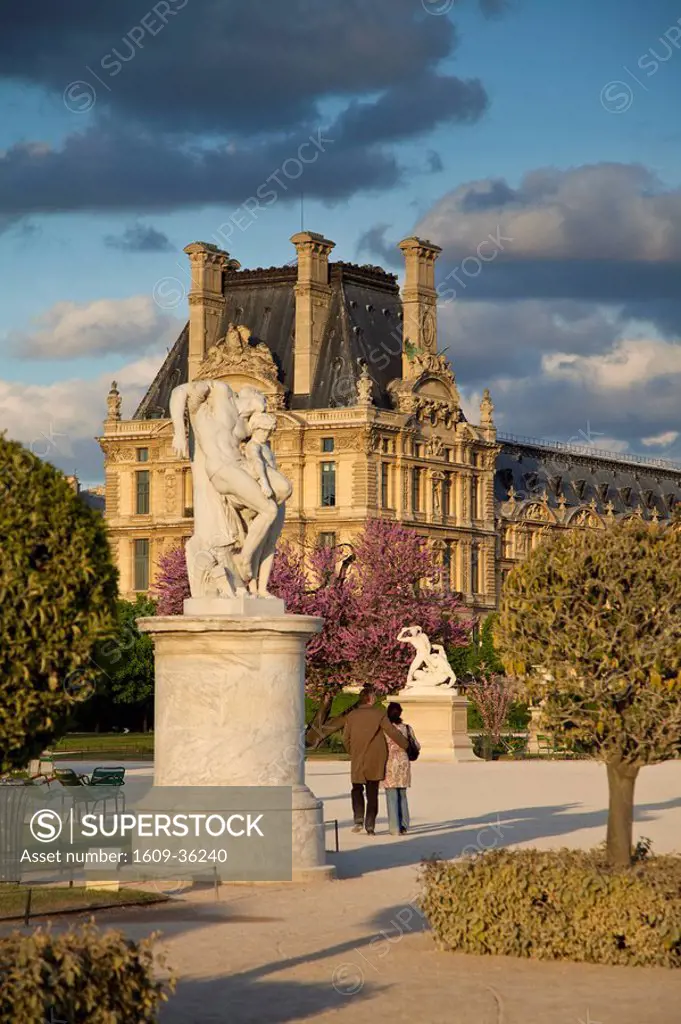 Jardin du Tuileries and Musee du Louvre, Paris, France