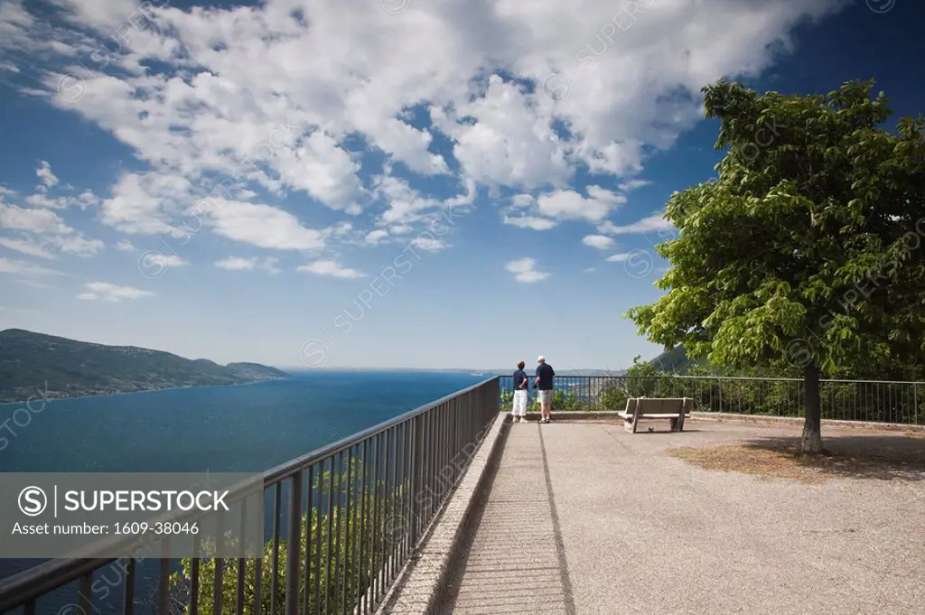 Italy, Lombardy, Lake District, Lake Garda, Tignale Area, Oldesio, panoramic balcony over Lake Garda