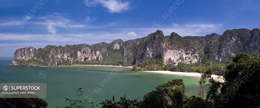 Limestone cliffs and West Rai Leh Beach, Laem Phra Nang Peninsula, Krabi Province, Thailand