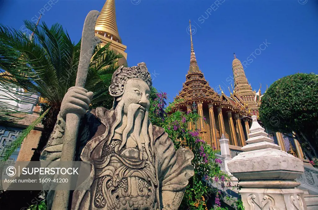 Thailand, Bangkok, Wat Phra Kaew, Grand Palace, Statue in Wat Phra Kaew