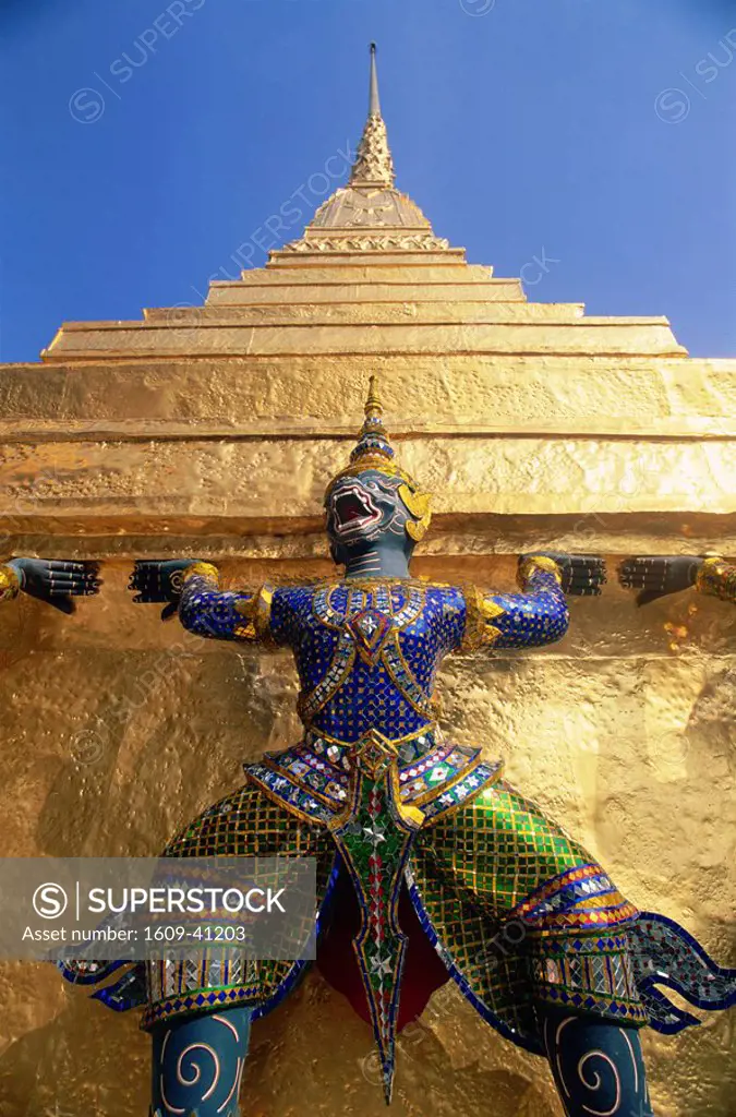 Thailand, Bangkok, Wat Phra Kaew, Grand Palace, Statues in Wat Phra Kaew