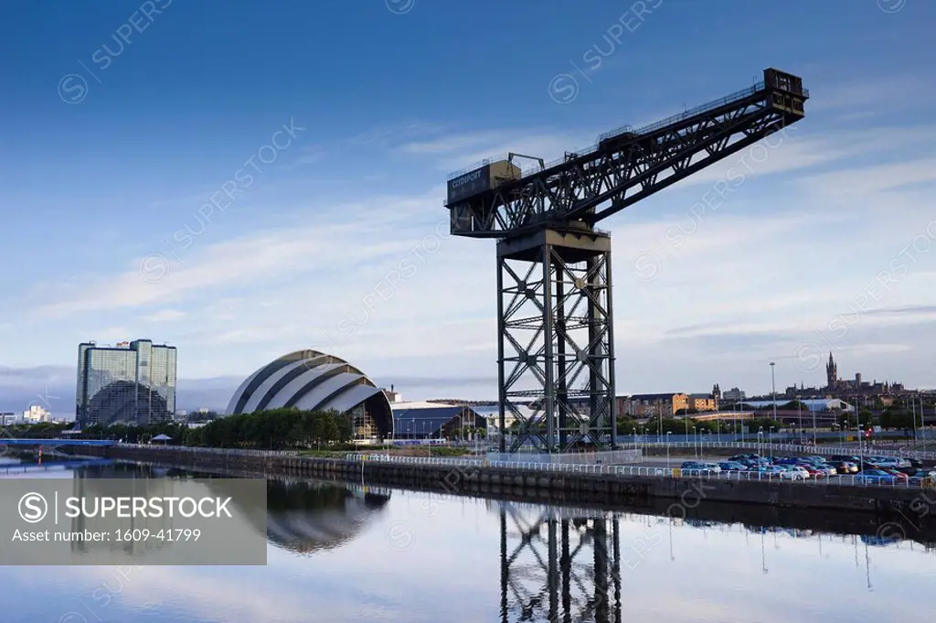 Scotland, Glasgow, Clydebank, The Finneston Crane and SECC Building