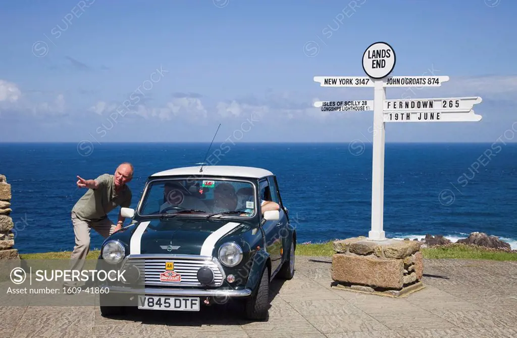 England, Cornwall, Lands End, The Lands End Signpost