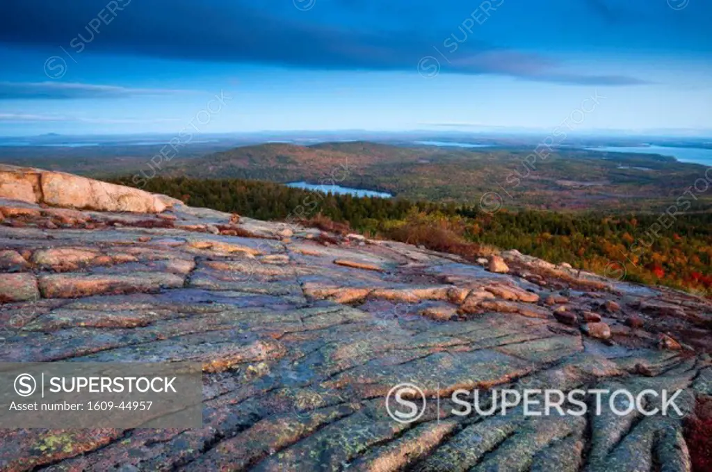 USA, Maine, Mount Desert Island, Acadia National Park, from Cadillac Mountain
