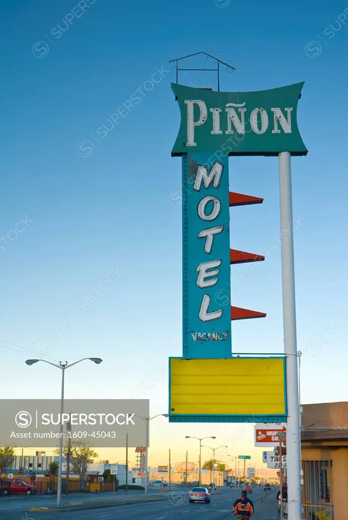 USA, New Mexico, Albuquerque, Route 66, Pinon Motel sign