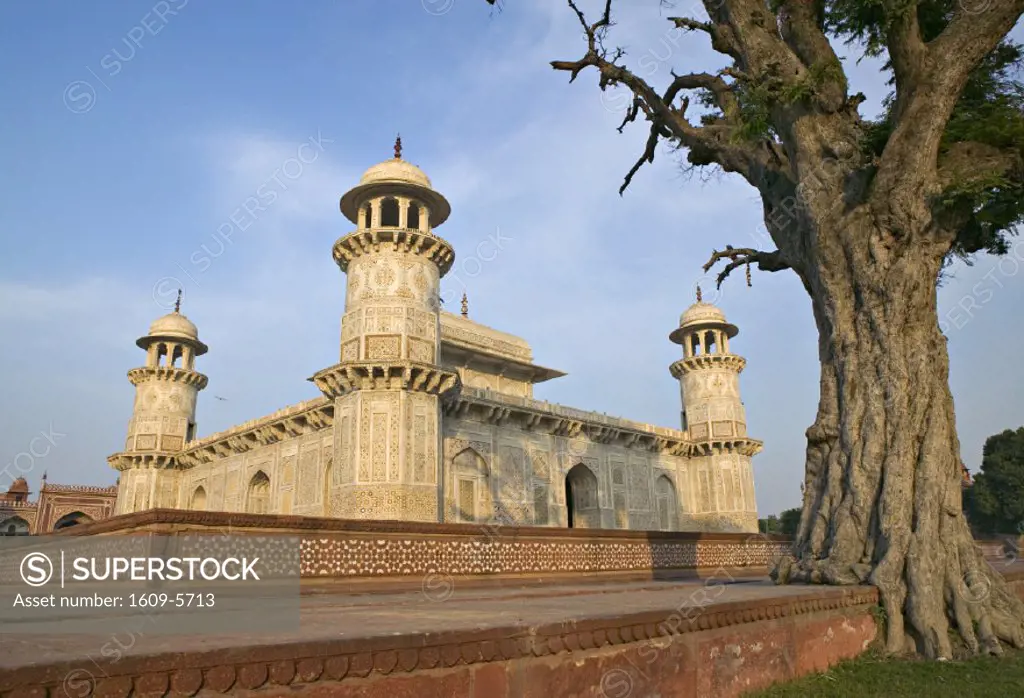 Itimad-ud-Daulah, Agra, Uttar Pradesh, India