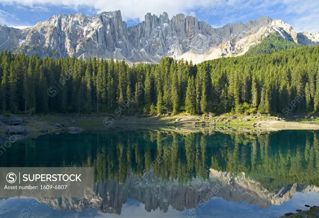 Karersee (Lago di Carezza), Dolomites, Trentino-Alto Adige, Italy