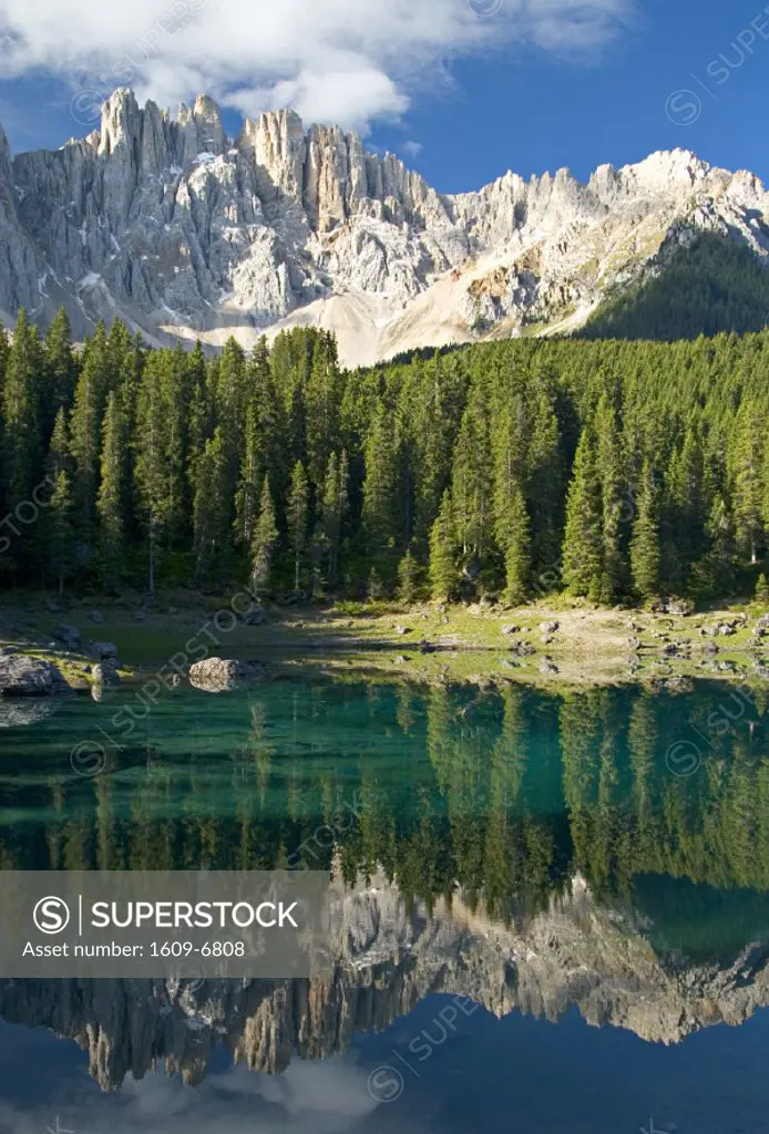 Karersee (Lago di Carezza), Dolomites, Trentino-Alto Adige, Italy