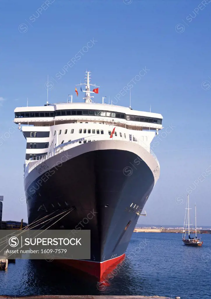 Queen Mary II Cruise Liner