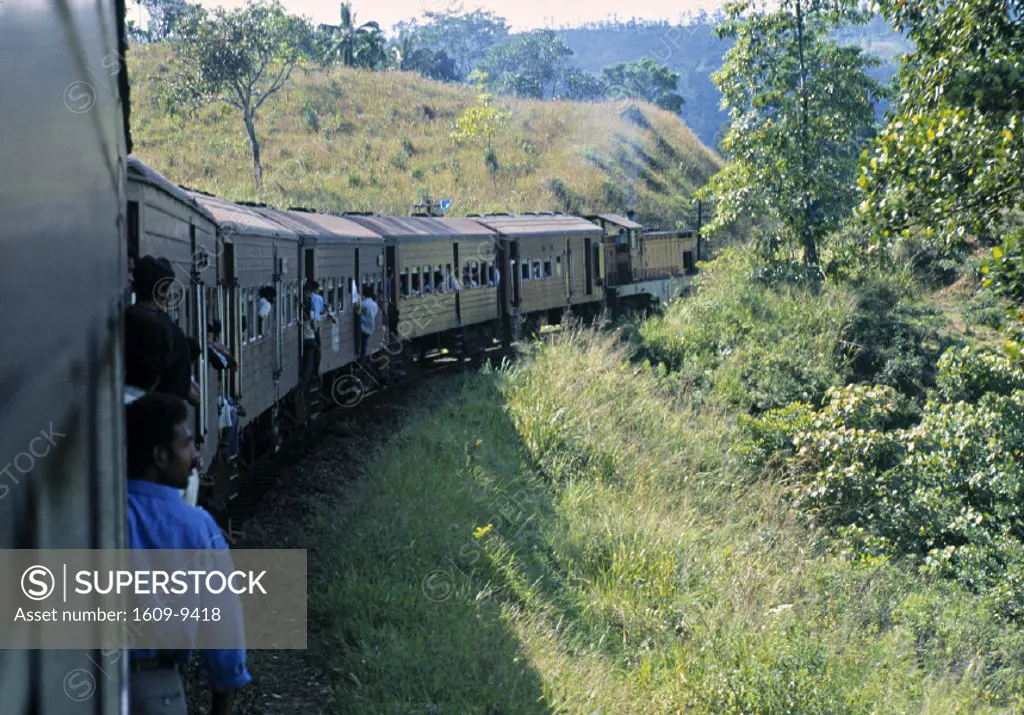 Train, Sri Lanka