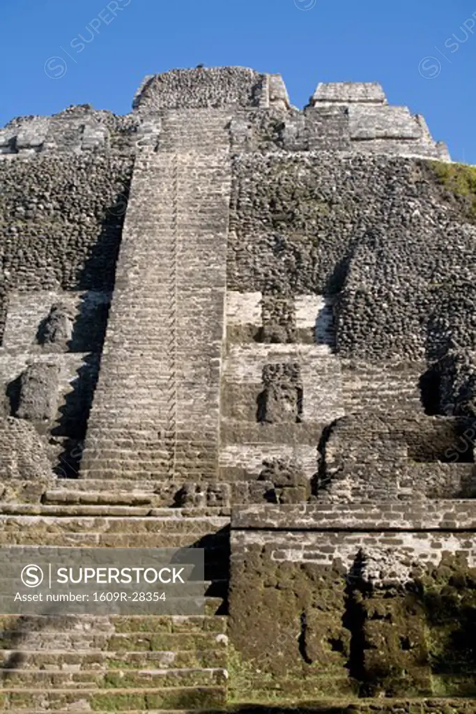 Belize, Lamanai, High Temple (Structure N10-43) The highest temple in Lamanai at 125ft