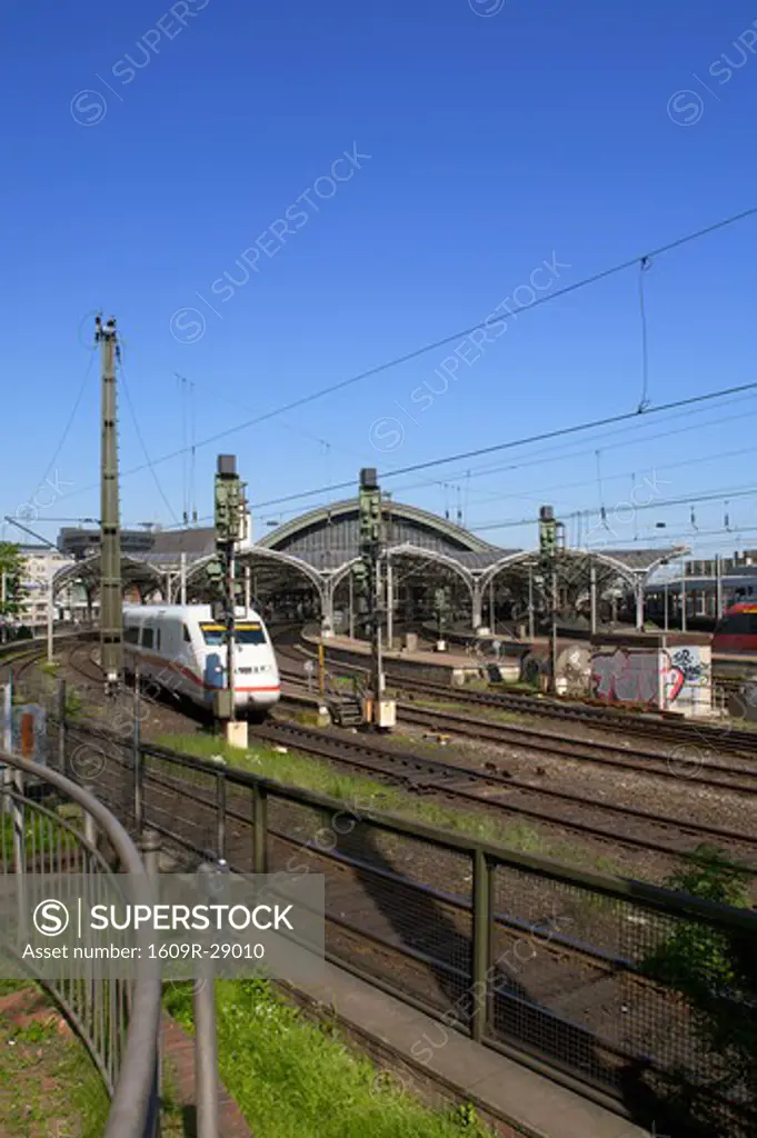Train-station near Cologne Cathedral (1248-1880), Colgne, Germany