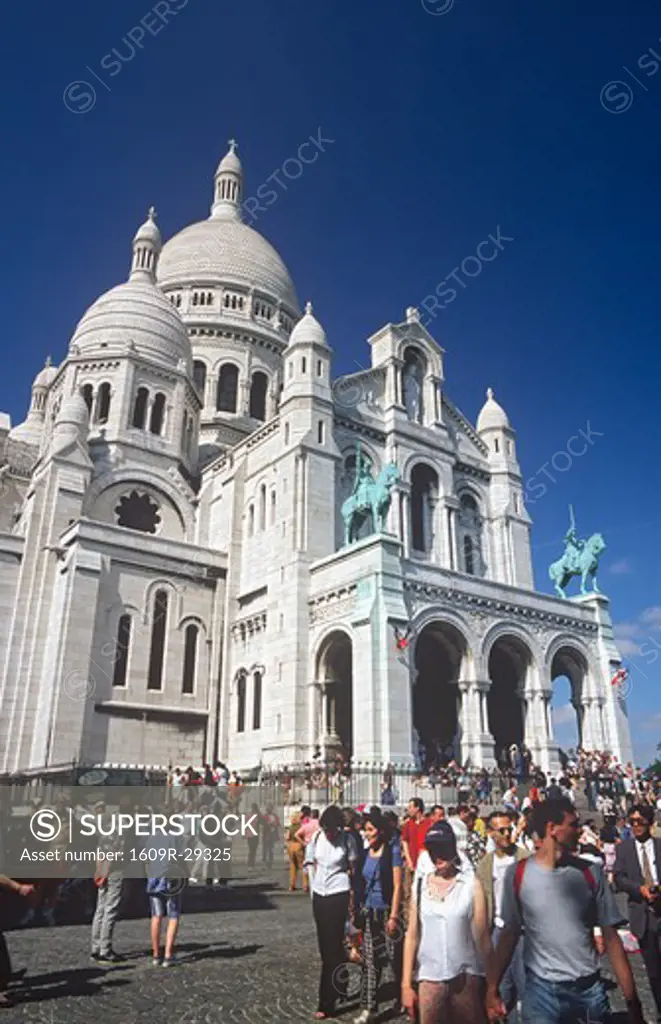 Sacre Couer cathedral, Montmartre, Paris, France